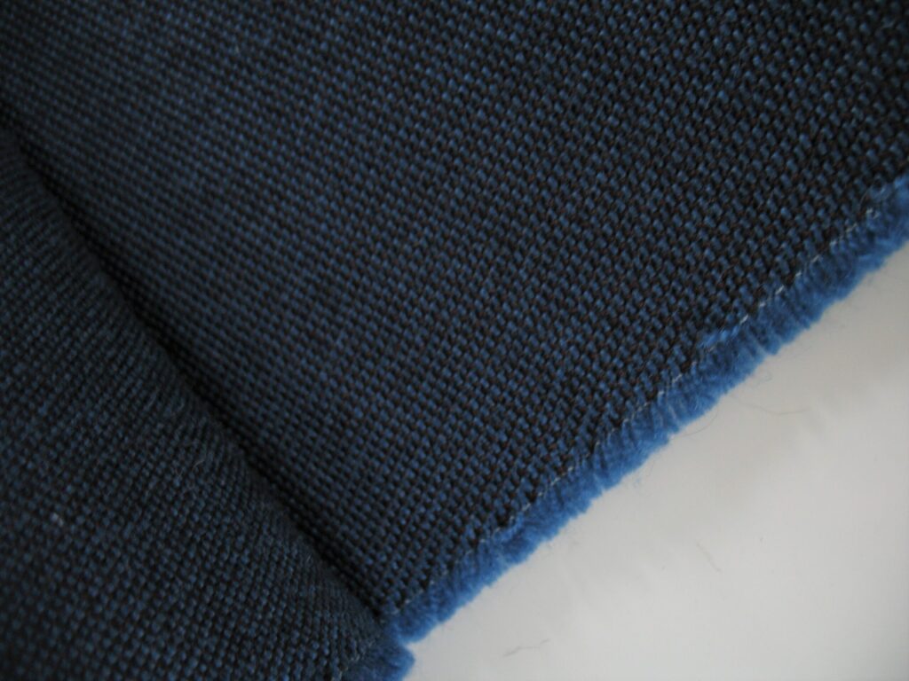 Kvadrat Rime 781 blue brown