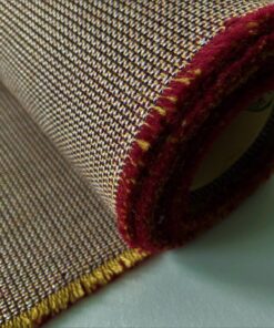 Kvadrat Umami 3 353 red camel grey