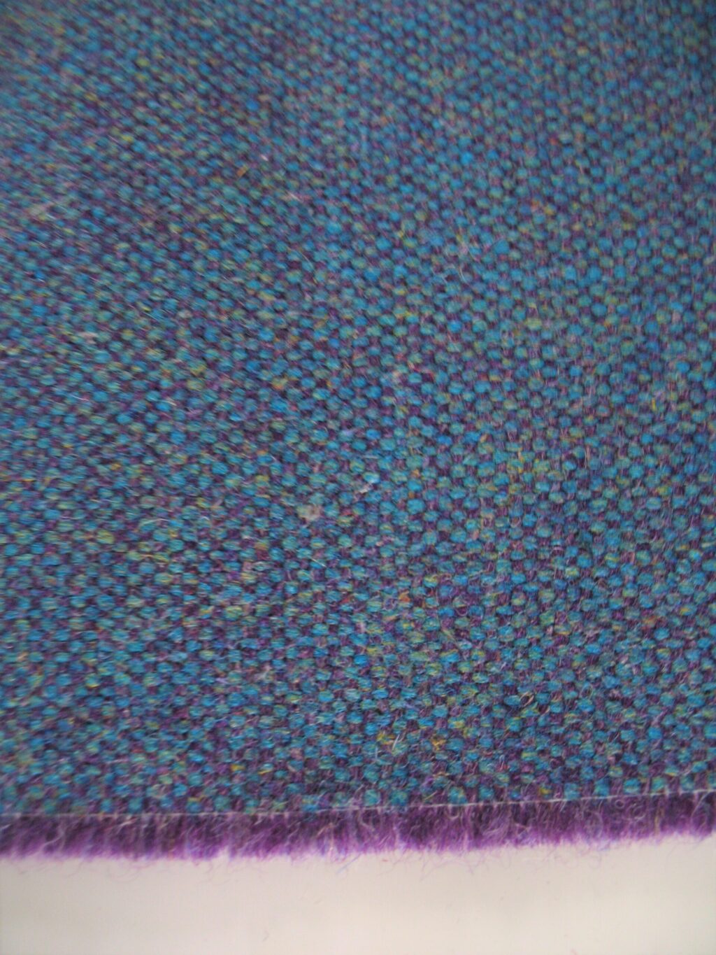 Camira Main Line Flax Russell MLF38 light purple turquoise