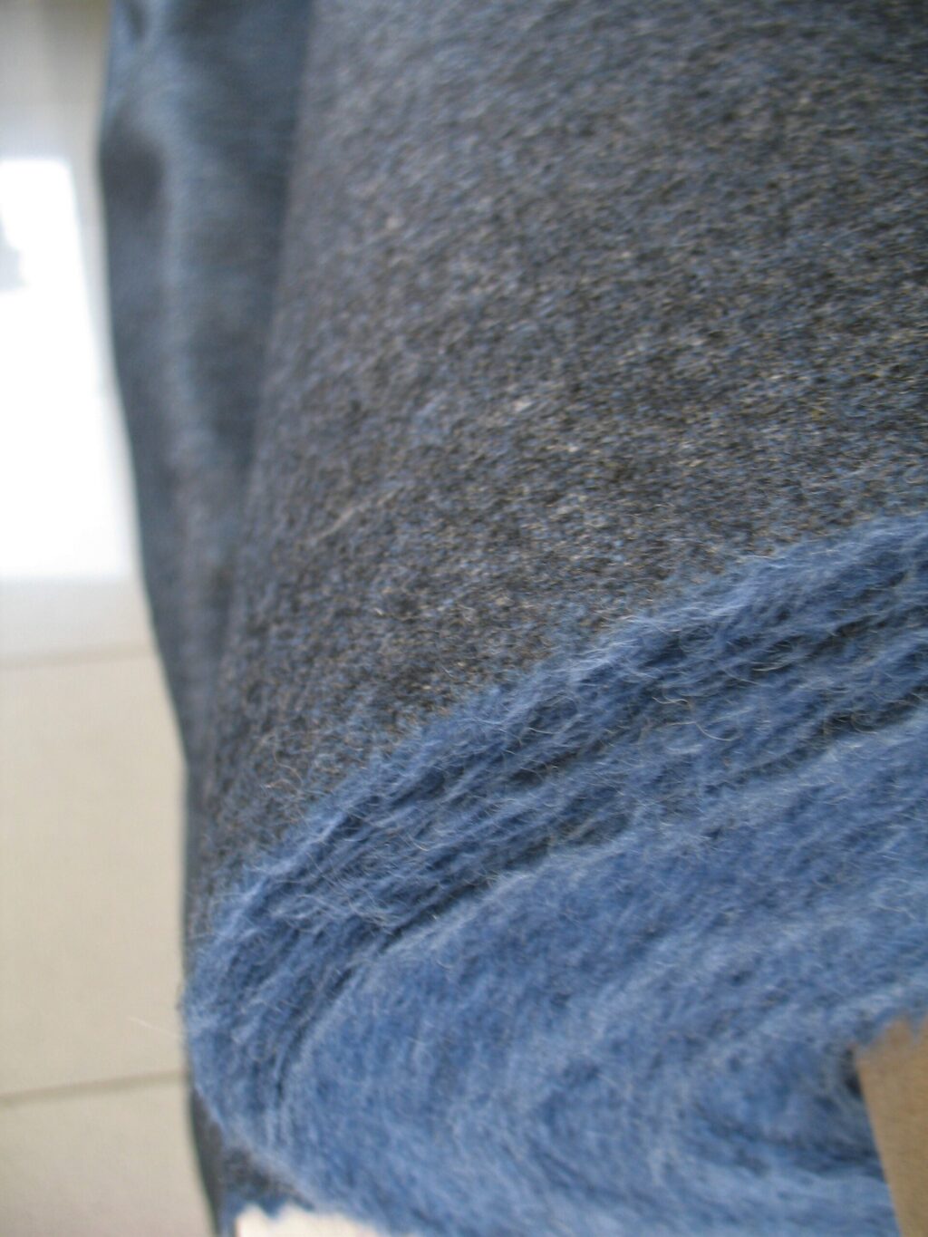 Gudbrandsdalens Bardal 780 dark blue mottled