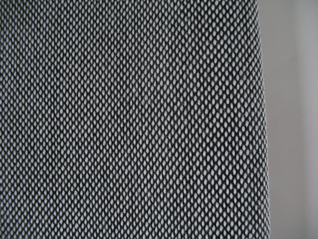 Kvadrat Steelcut Trio 3 124 cream brown