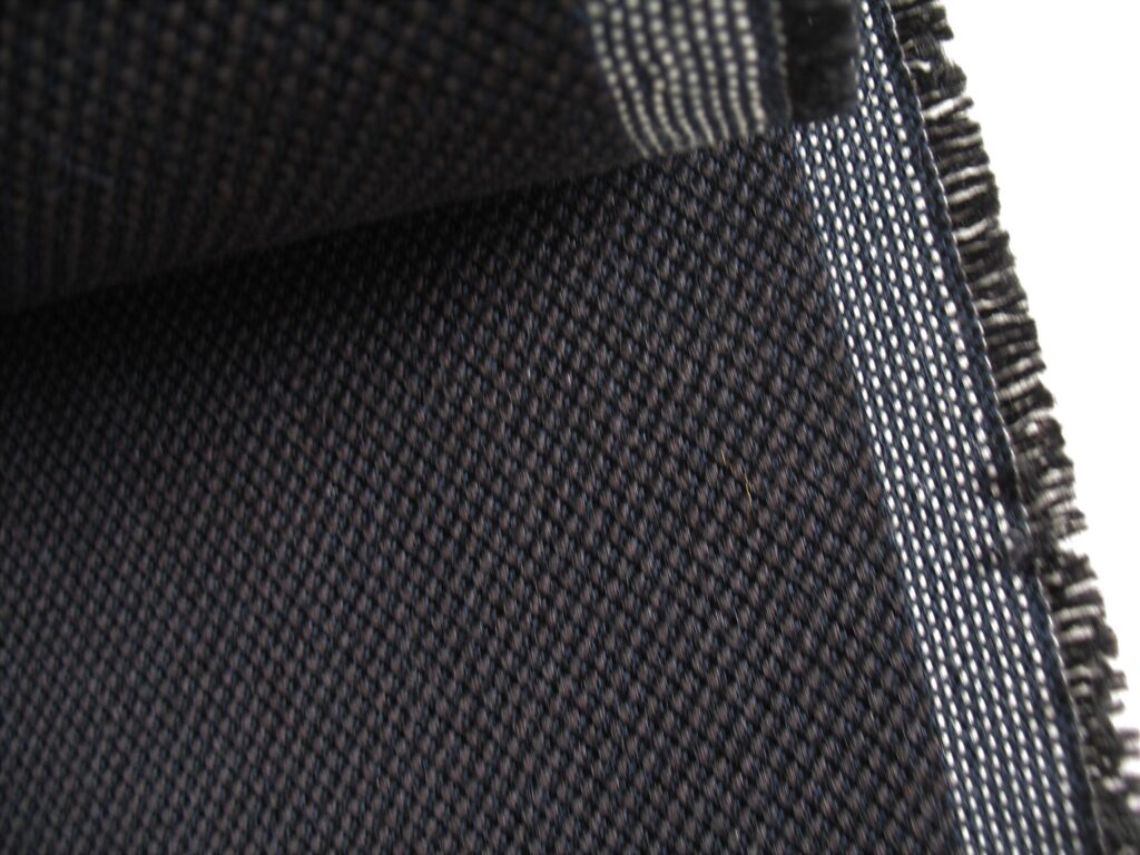 Kvadrat Steelcut Trio 3 195 brown blue