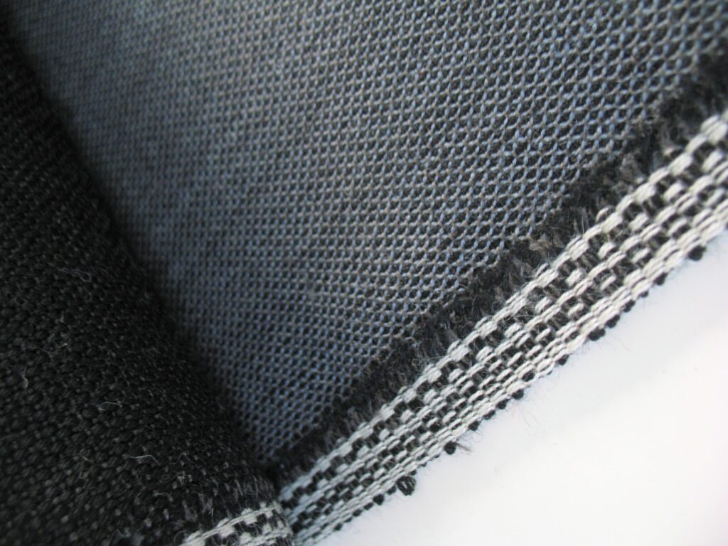 Gabriel Crisscross 1401 Dark Grey light grey/blue with black