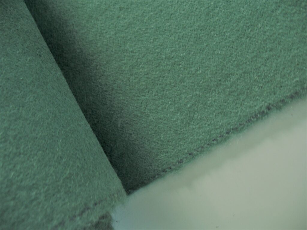 Camira Synergy Append LDS49 soft green