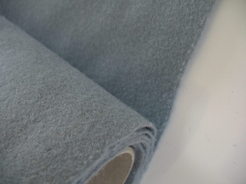 Kvadrat Divina 3 171 light grey