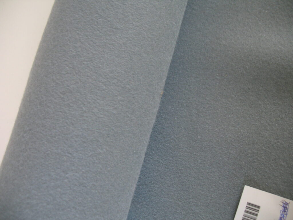 Kvadrat Divina 3 171 light grey