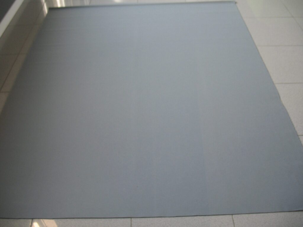 Kvadrat Divina 3 171 light grey