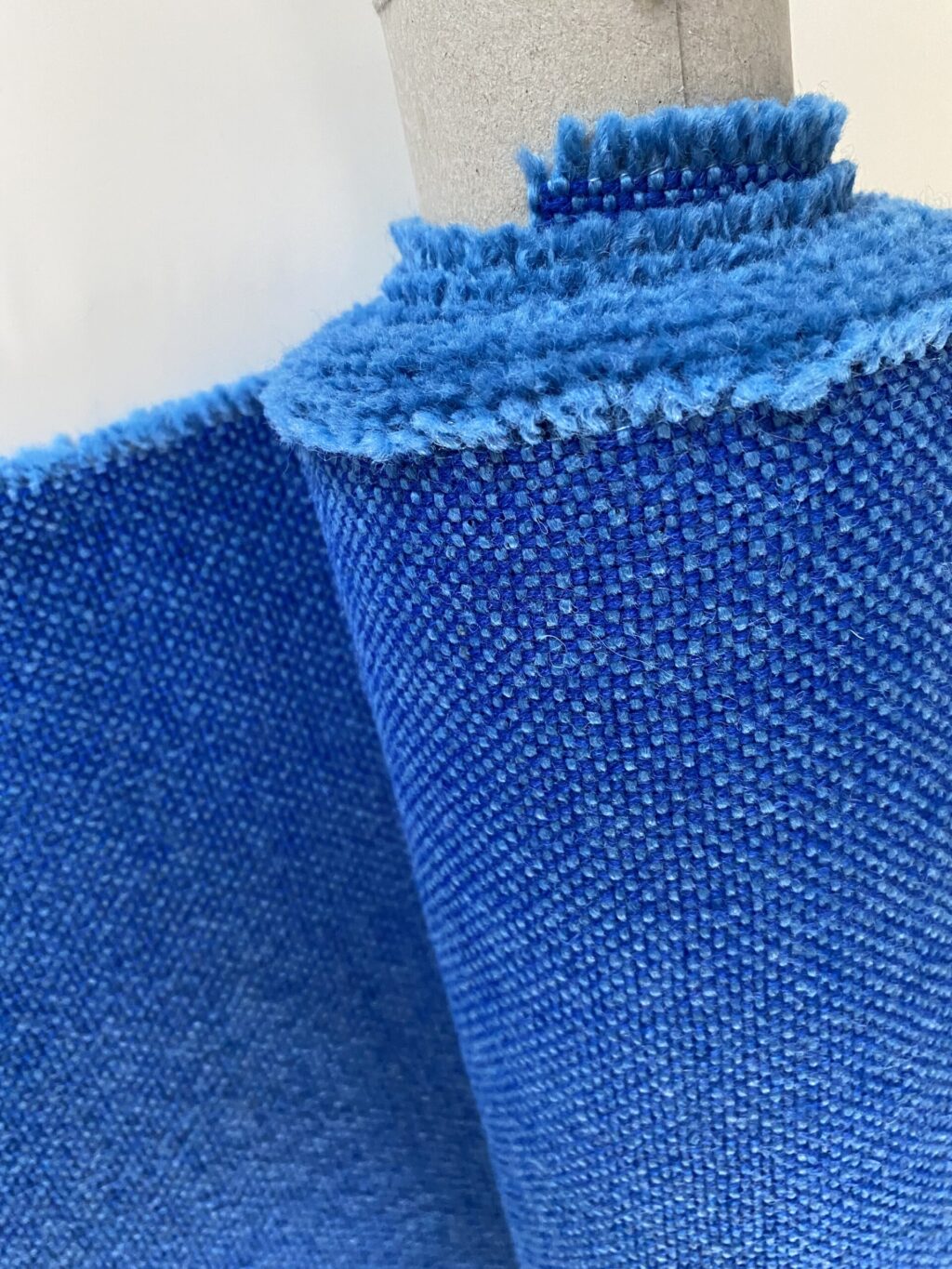 Kvadrat Hallingdal 65 733 2 shades of blue