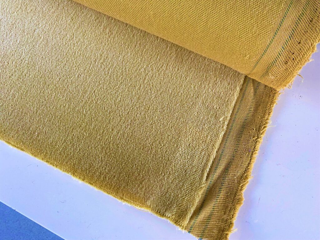 Lancier Mohair Superieur yellow