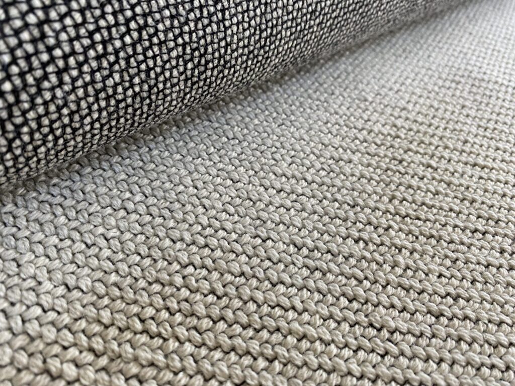 Kvadrat Coda 2 100 cream white black