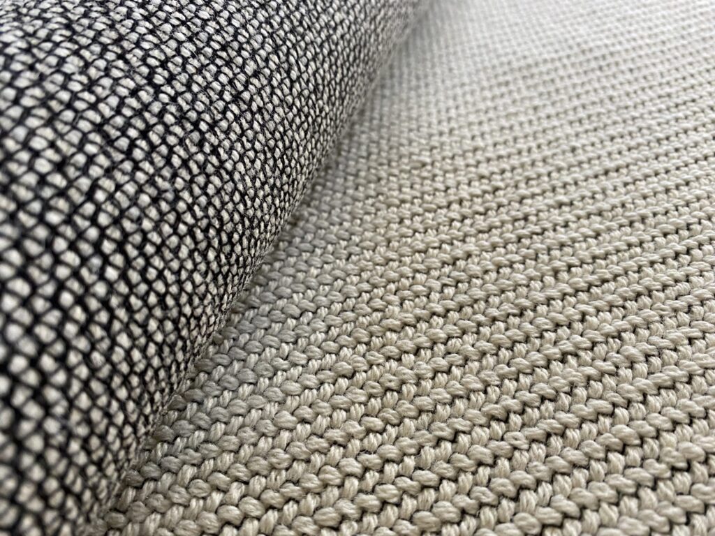 Kvadrat Coda 2 100 cream white black