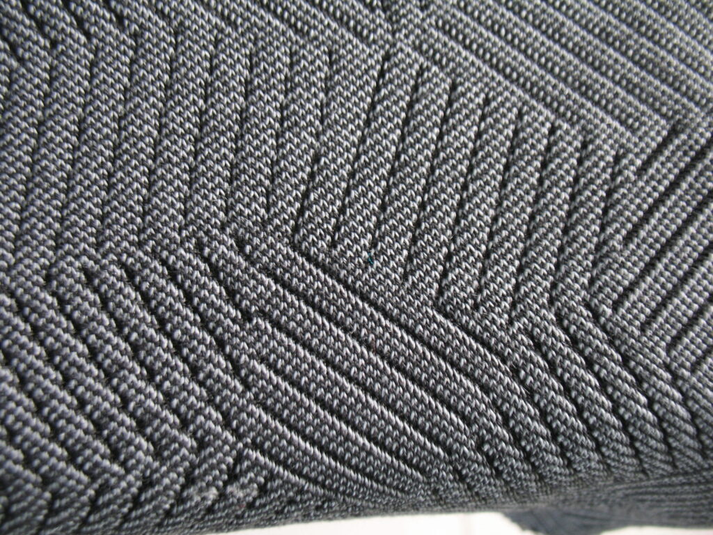 Kvadrat Razzle Dazzle Carbon 0156 grey black