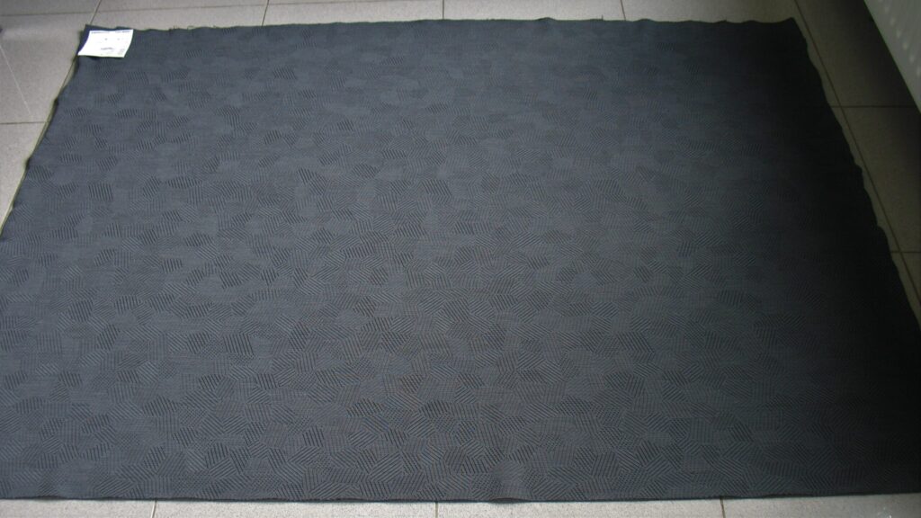 Kvadrat Razzle Dazzle Carbon 0156 grey black