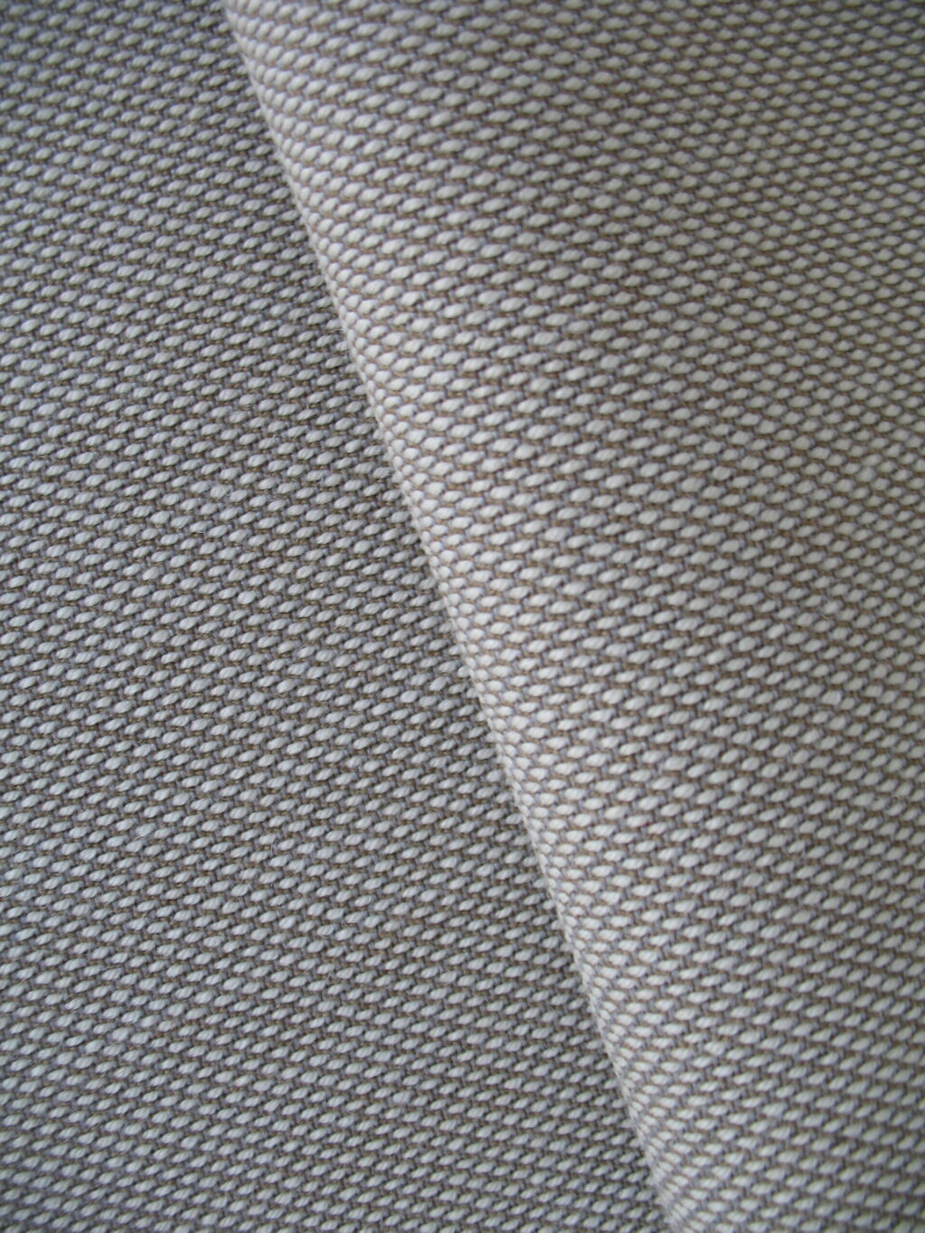 Kvadrat Steelcut Trio 3 213 cream beige grey