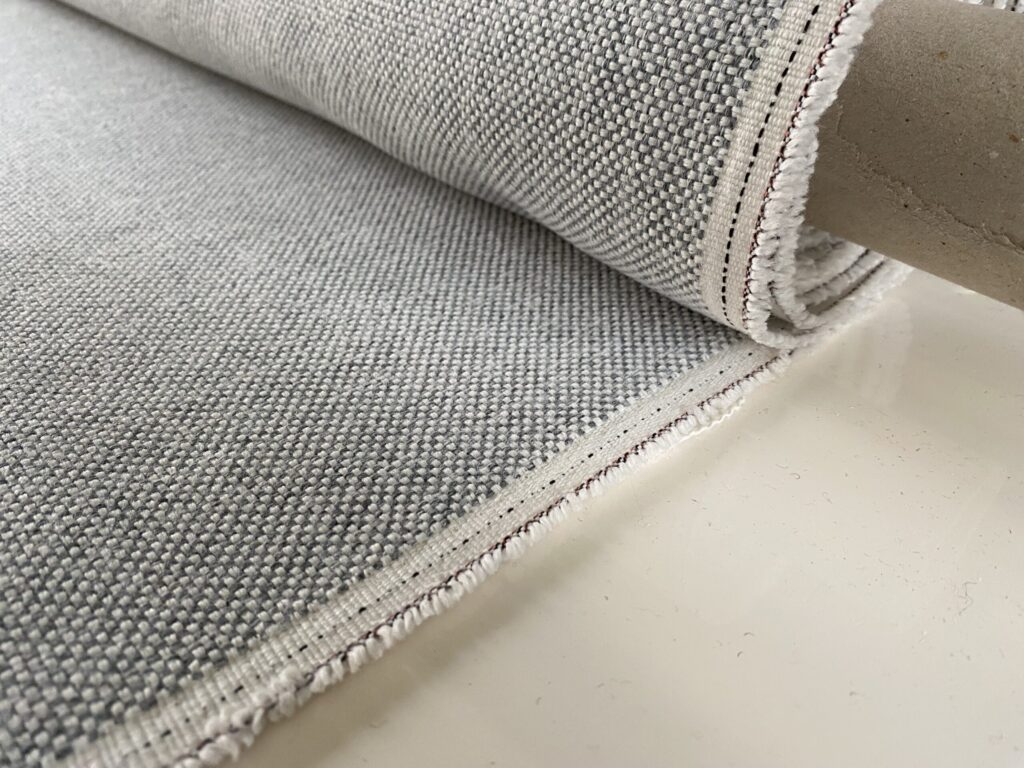 Maharam Mode 002 Intaglio blue-grey cream-white