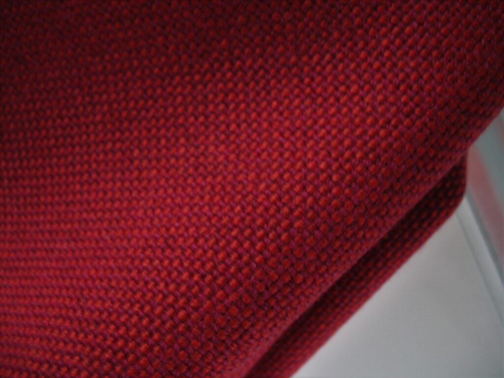 De Ploeg Ploegwool 13 red dark pink