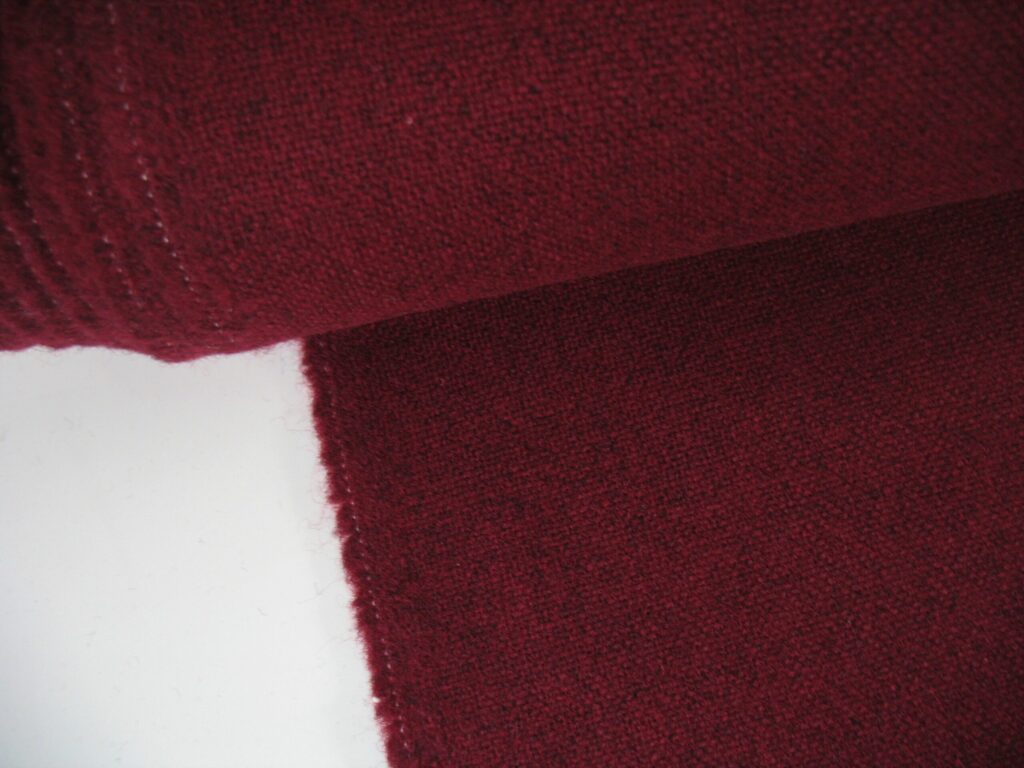 Kvadrat Tonica 2 631 red