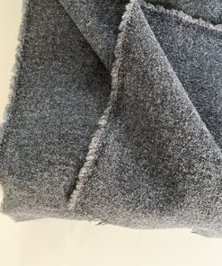 Kvadrat Tundra 2 187 dark grey bouclé