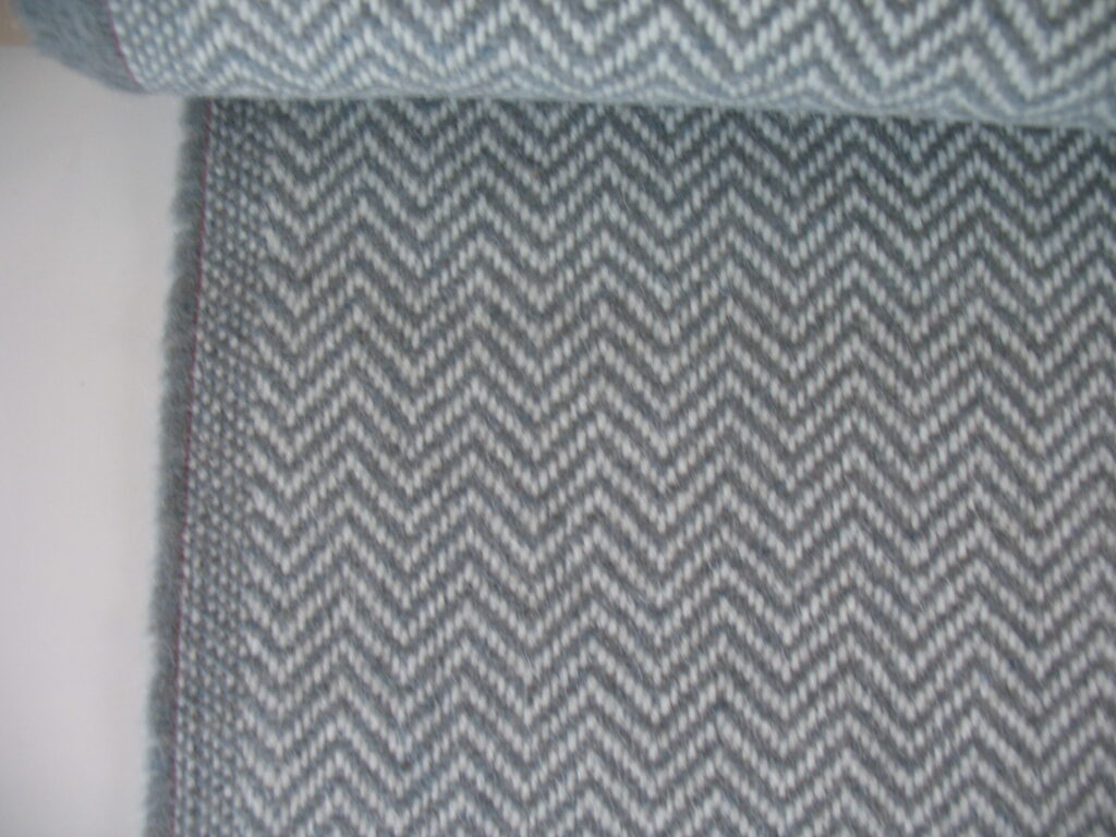 Bute Fabrics Lewis CF840 1014 Drizzle green-grey cream