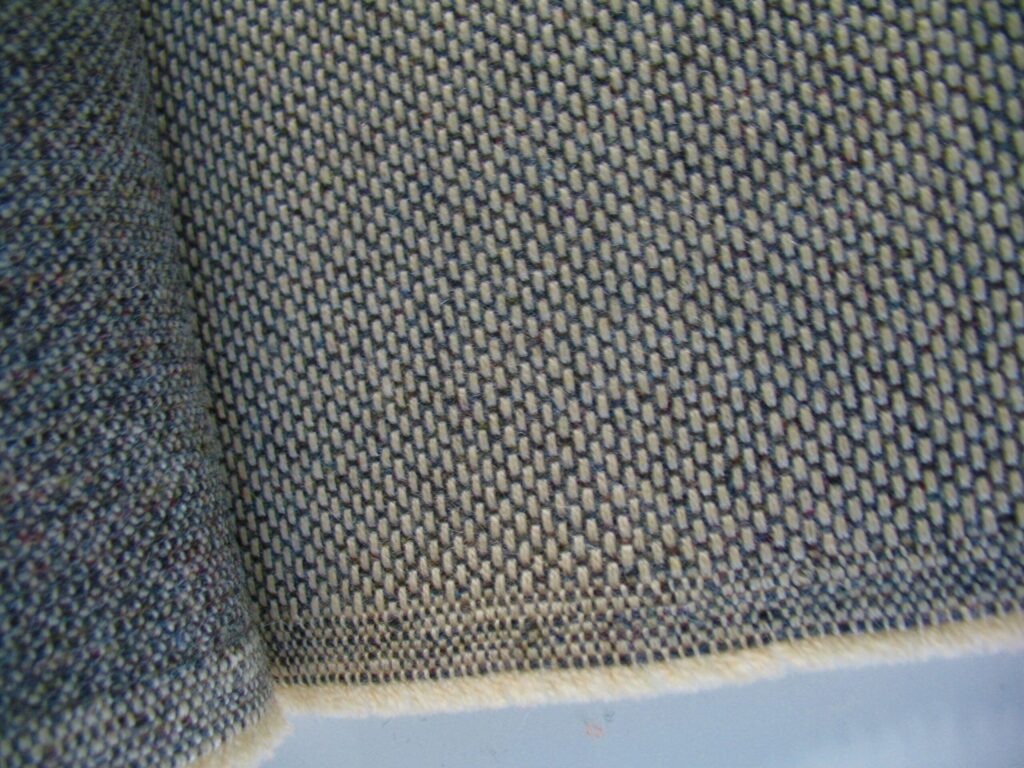 kvadrat Re-wool 218 soft yellow grey