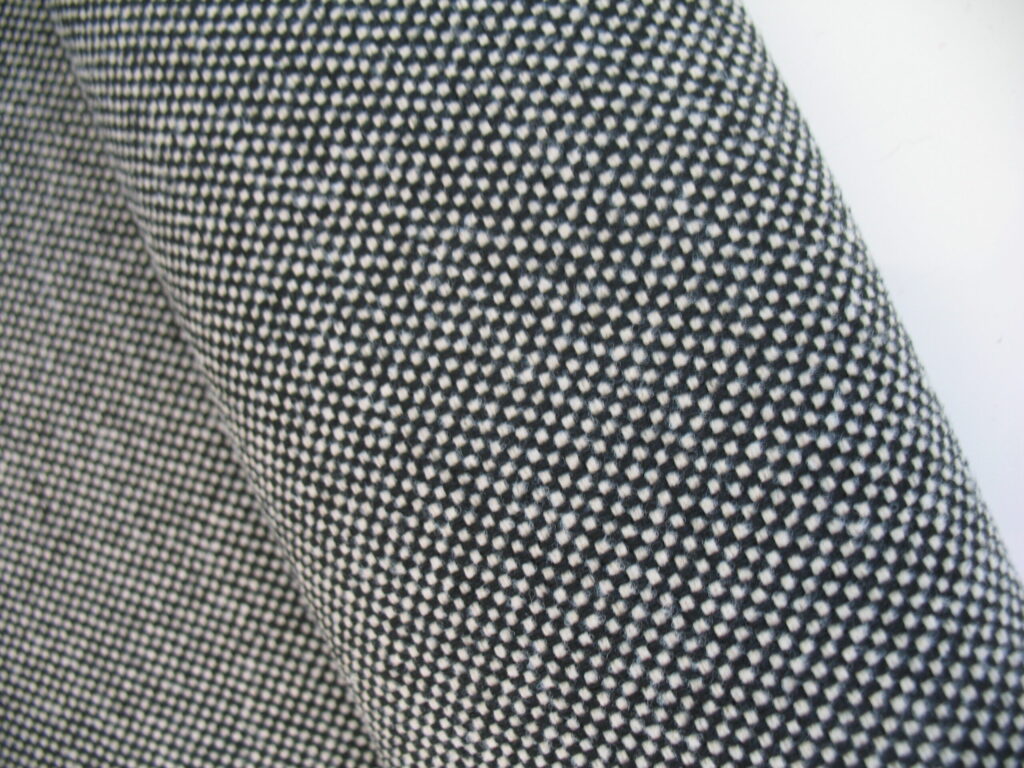 Keymer Stavanger black cream