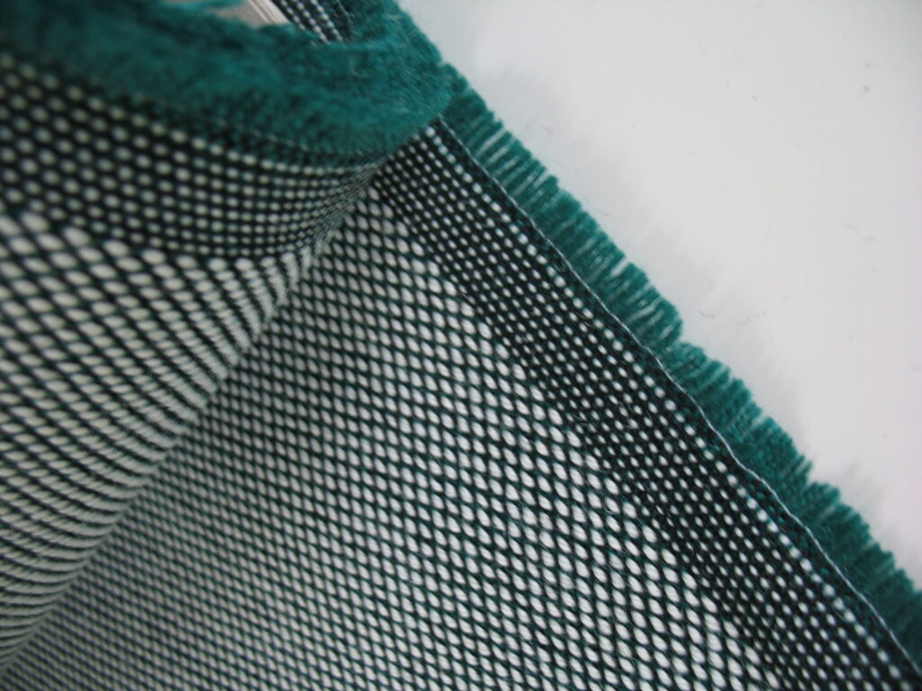 Kvadrat Steelcut Trio 3 916 green cream black