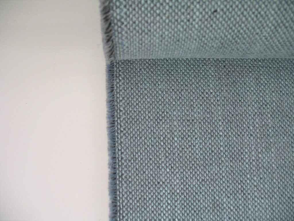 Kvadrat Sunniva 3 152 soft green grey blue