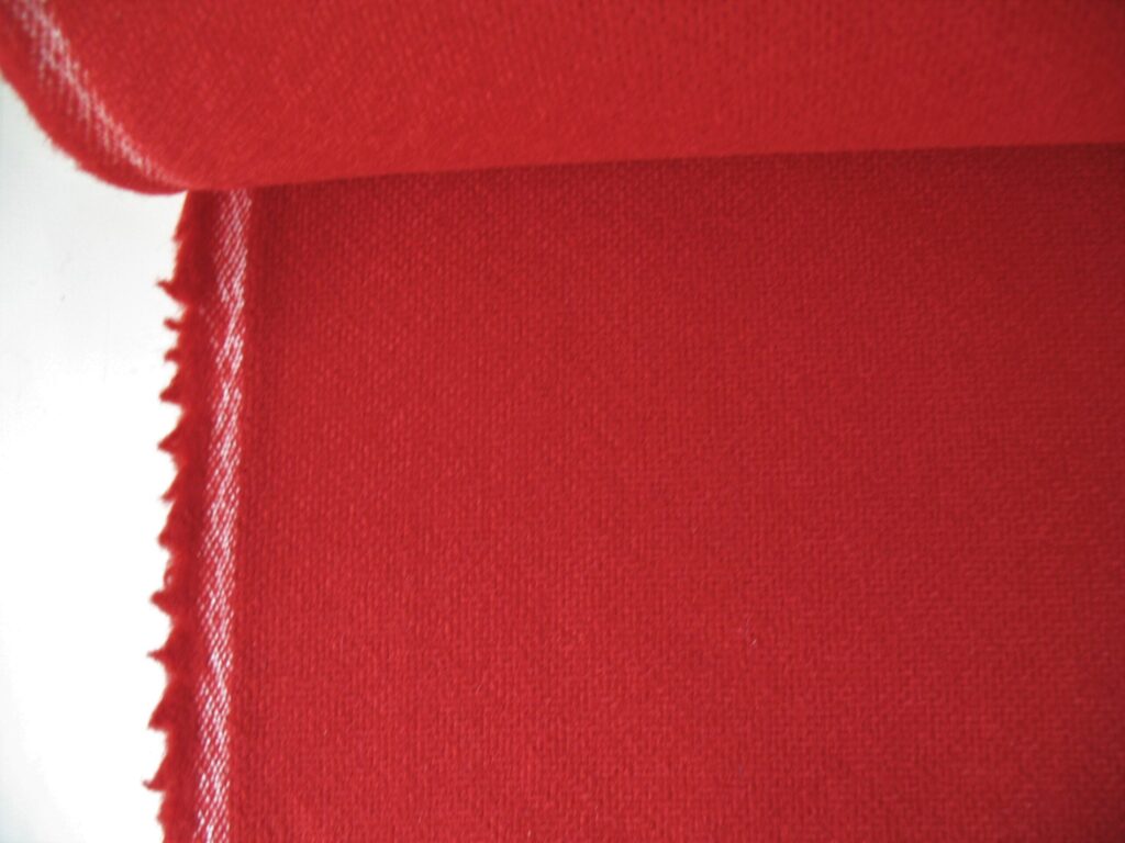 Svensson Softmill red