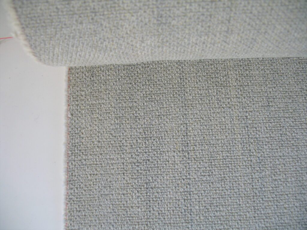 De Ploeg Steppe 08 light grey cream