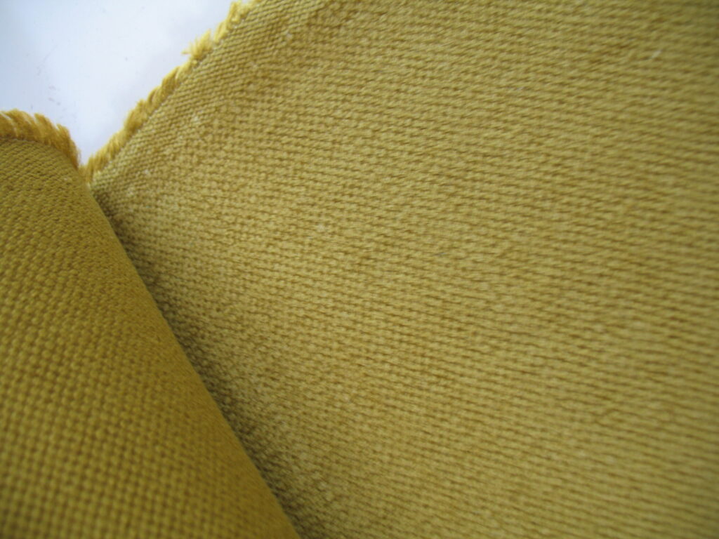 Romo Linara ochre-yellow-green