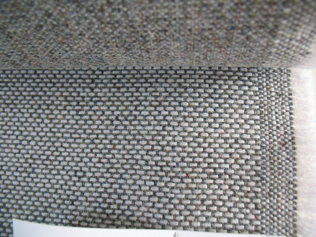 Kvadrat Re-wool 108 cream grey