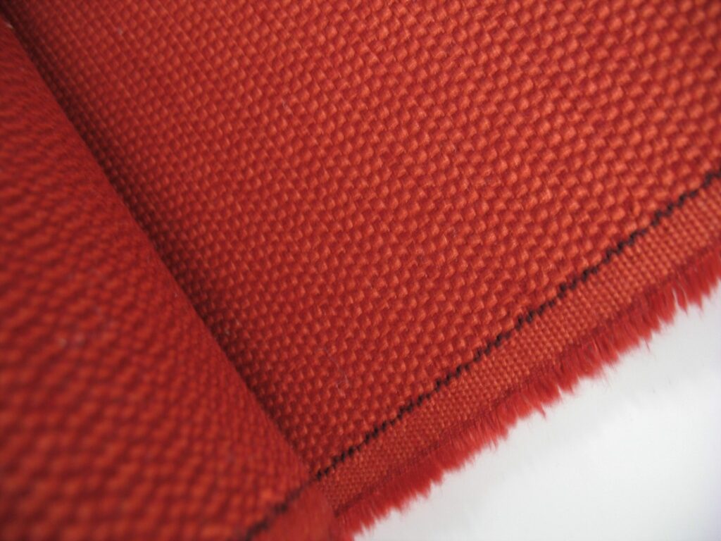 Maharam Messenger Maize 024 brown-orange