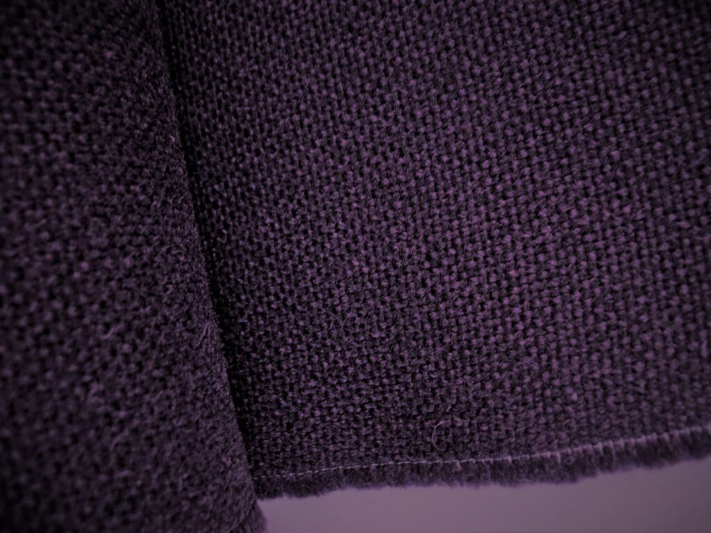 Camira Advantage AD116 purple