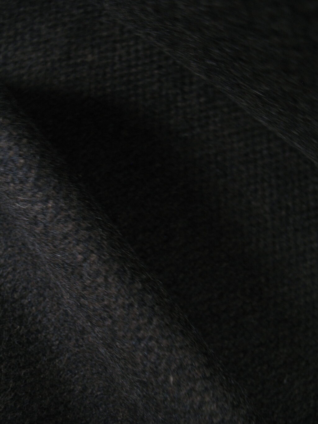 Gudbrandsdalens Amdal black brown