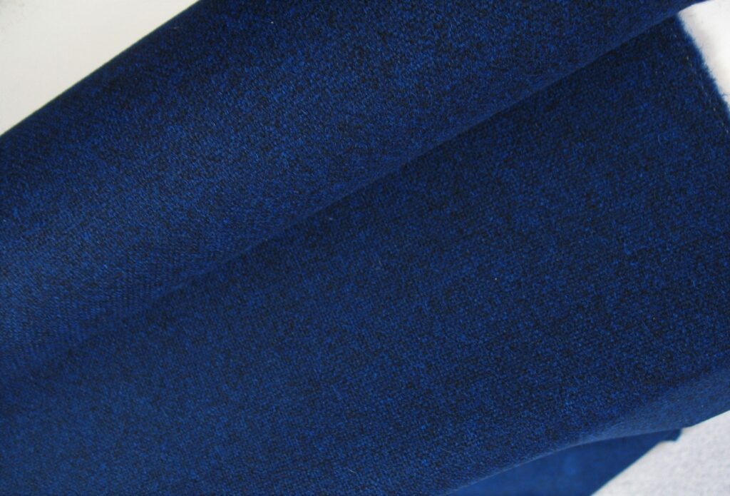 Kvadrat Tonica 762 cobalt blue