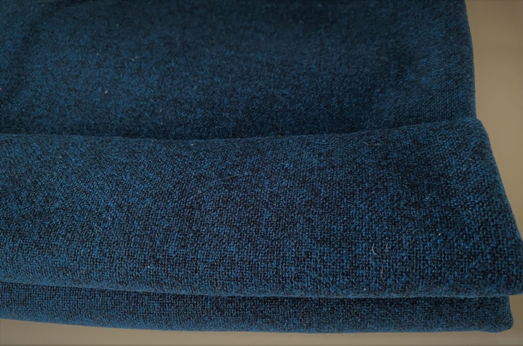 Kvadrat Tonica 2 773 blue dark blue