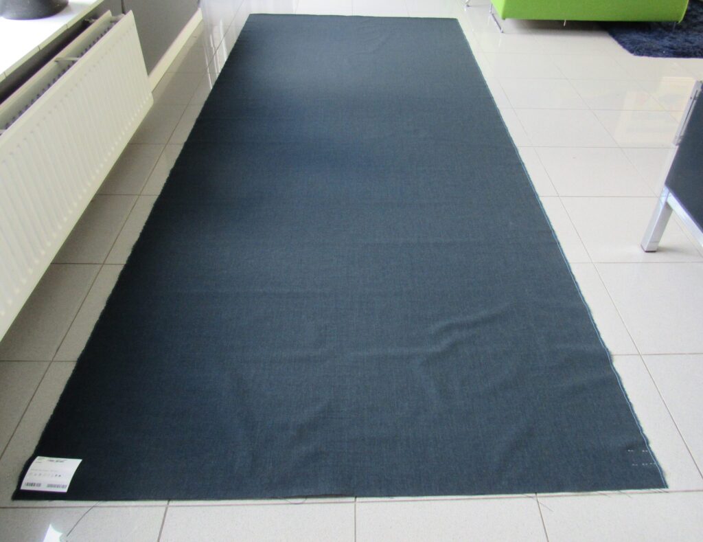 Kvadrat Remix 3 873 blue