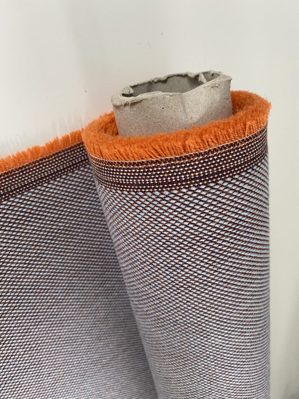 Kvadrat Steelcut Trio 3 416 soft blue orange