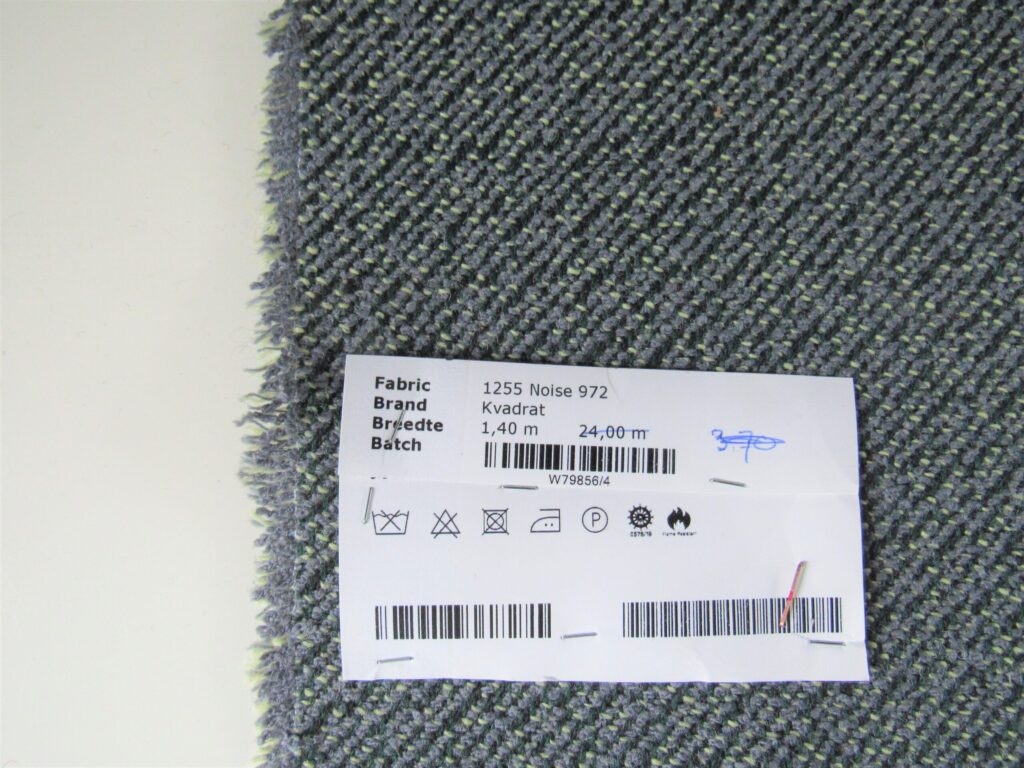 Kvadrat Noise 972 grey yellow green