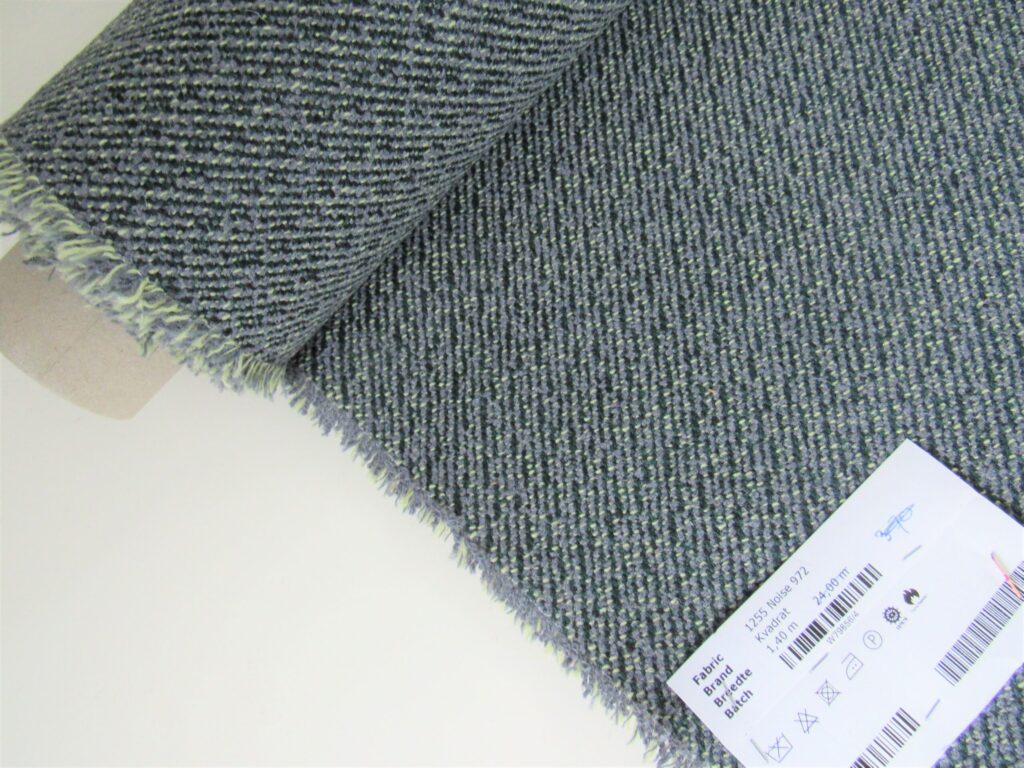 Kvadrat Noise 972 grey yellow green