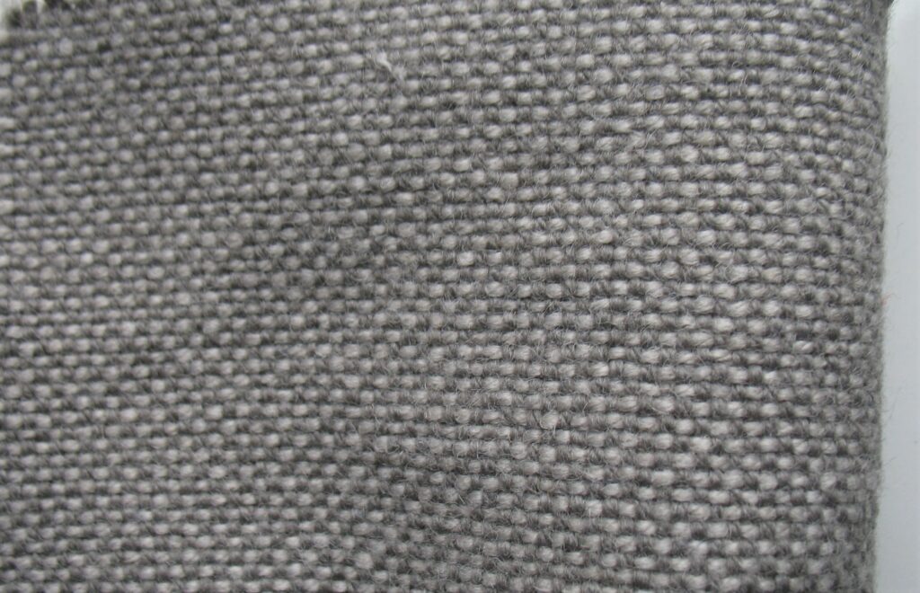 Kvadrat Hallingdal 65 123 grey