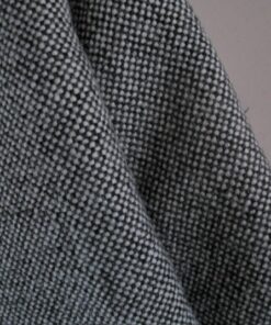 Kvadrat Hallingdal 65 166 black cream white