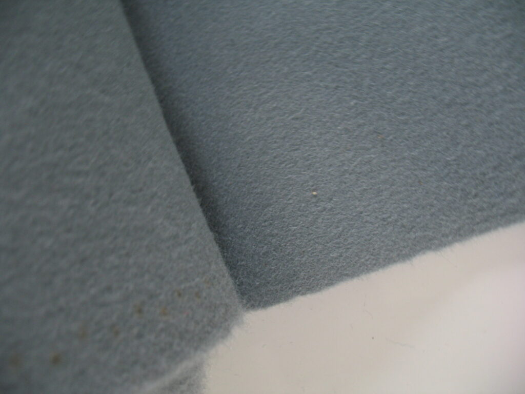 Kvadrat Divina 3 171 grey