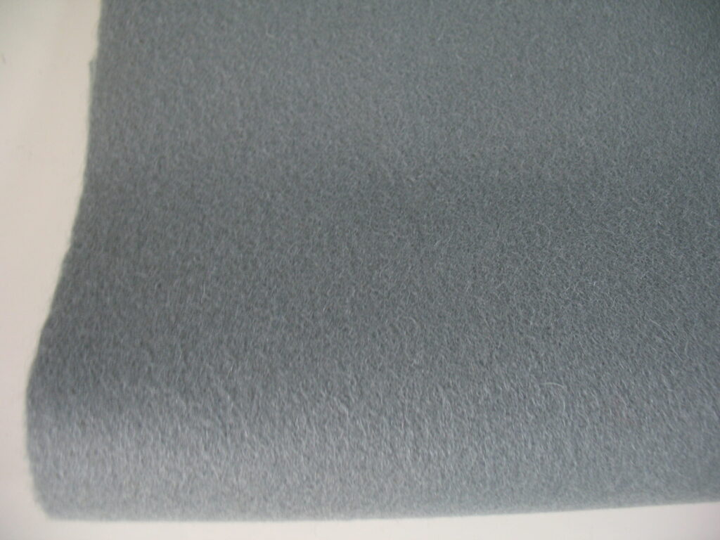 Kvadrat Divina 3 171 grey