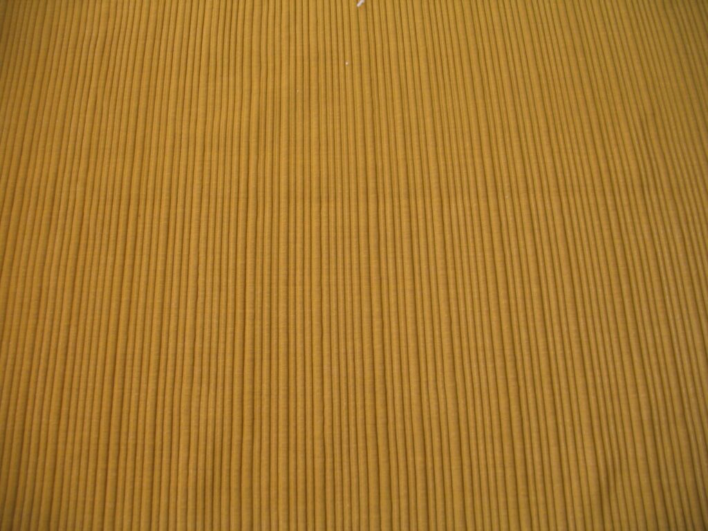 Kvadrat Febrik Husk 0454 Turmeric ochre-yellow orange