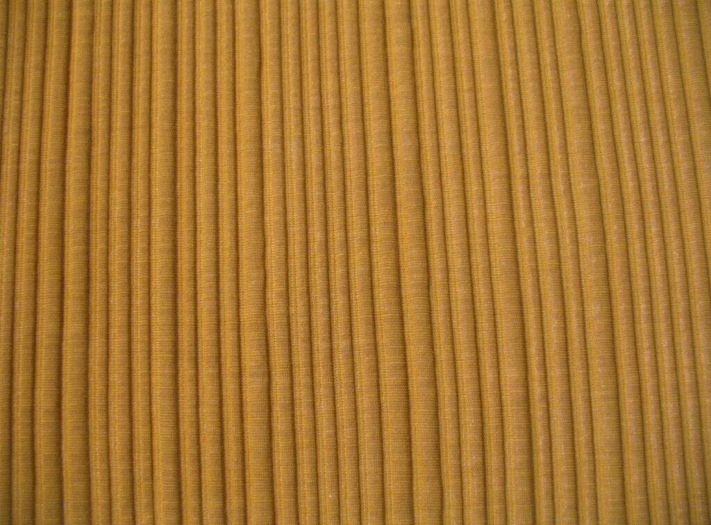 Kvadrat Febrik Husk 0454 Turmeric ochre-yellow orange