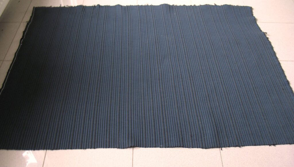 Kvadrat Febrik Husk Source 0794 blue black