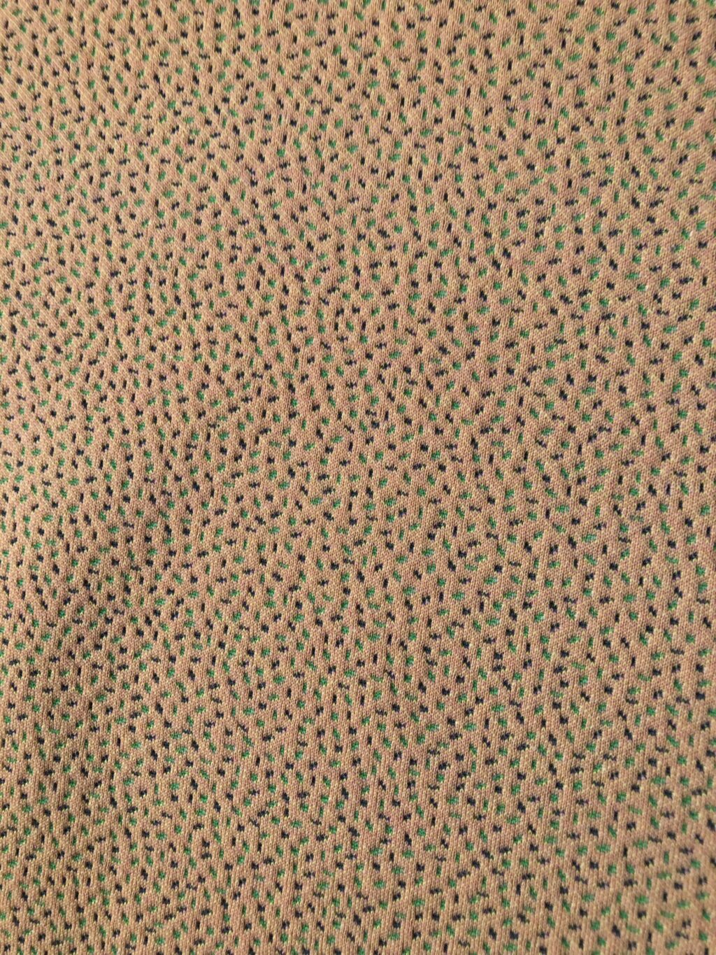 Kvadrat Febrik Sprinkles Lovebird 0454 soft orange, blue, green