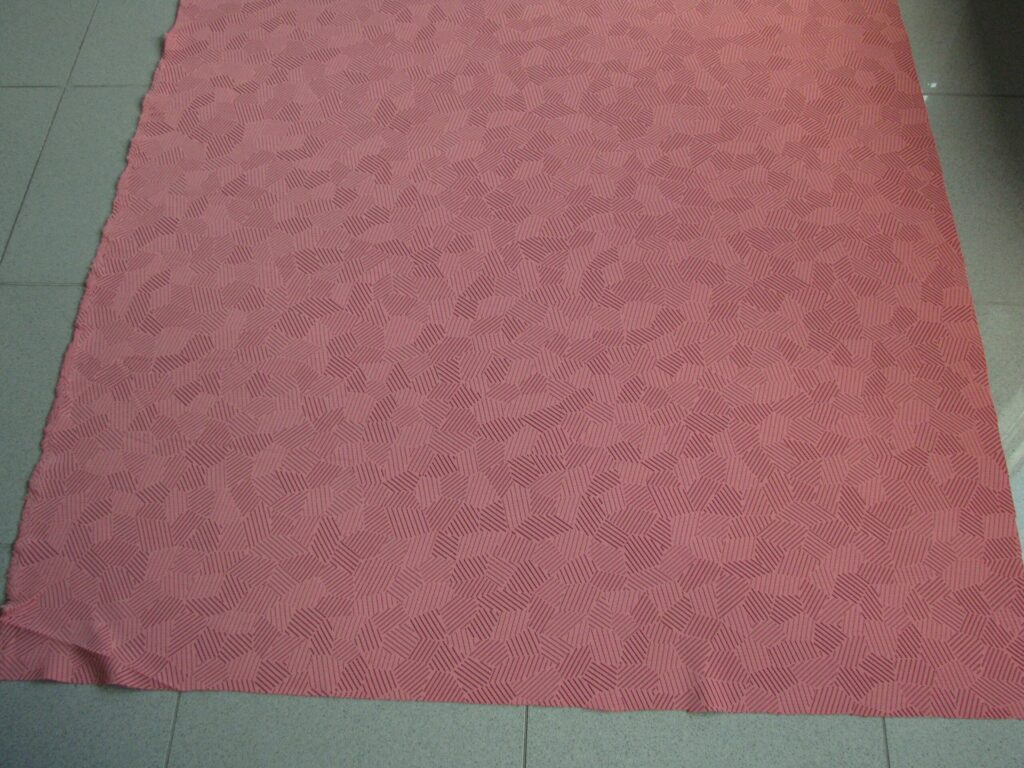Kvadrat Febrik Razzle Dazzle Blossom 0636 pink, brown-red