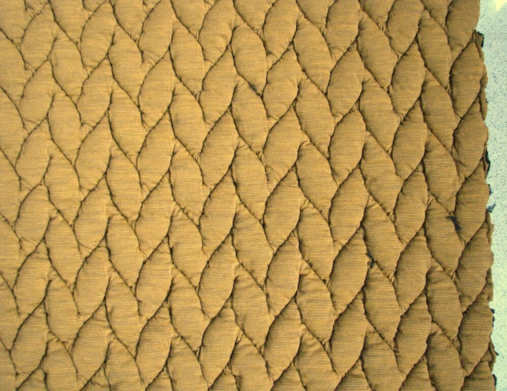 Kvadrat Febrik Big Braid Honey-Walnut ochre yellow brown-grey